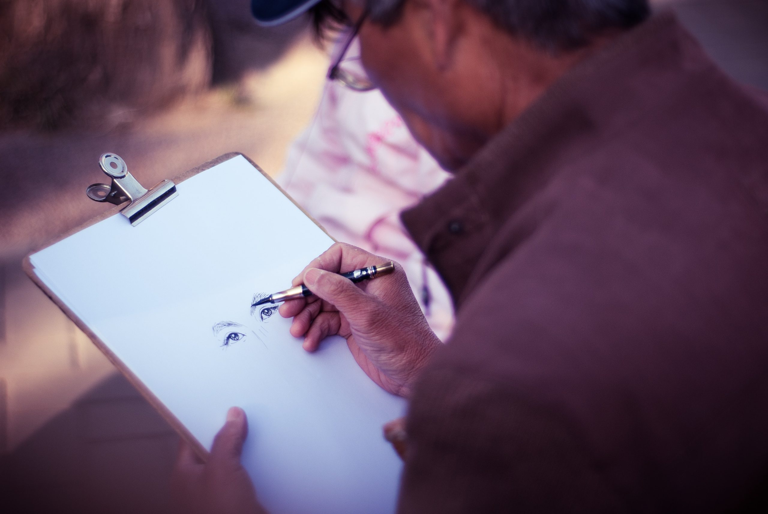اسلوب الرسم بالفحم